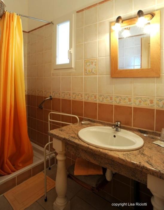 Les Hotes De La Combe Mouis Creissan Rom bilde