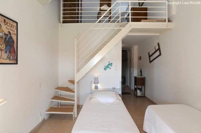 Les Hotes De La Combe Mouis Creissan Rom bilde